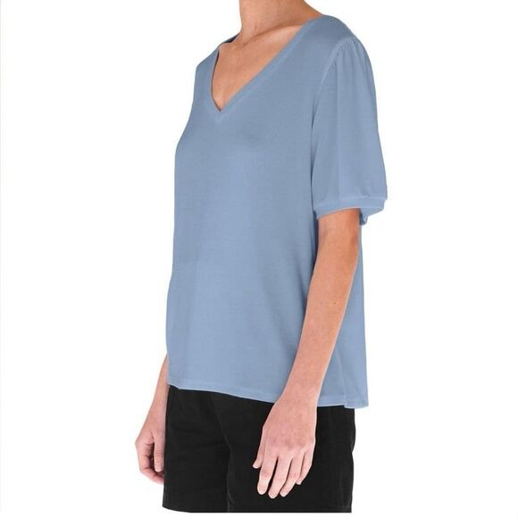 NWT Mod Ref Womens Short Sleeve Vee Neck Top (Light Blue, XL)‎ - Picture 2 of 6